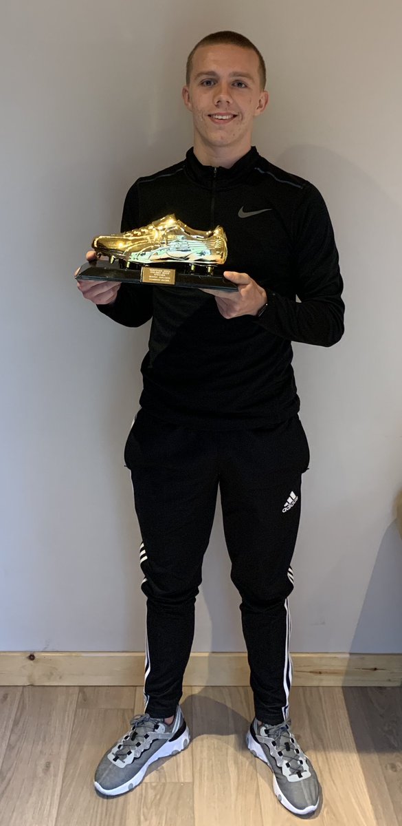 Congratulations to Cameron McNeil who has won the Golden Boot for 2019/20 for Glenvale 2002’s. 

19 goals and 7 assists in 23 games for Cameron , with 1 every 50 mins played . 

Well done Cammy 🔥🔥🔥