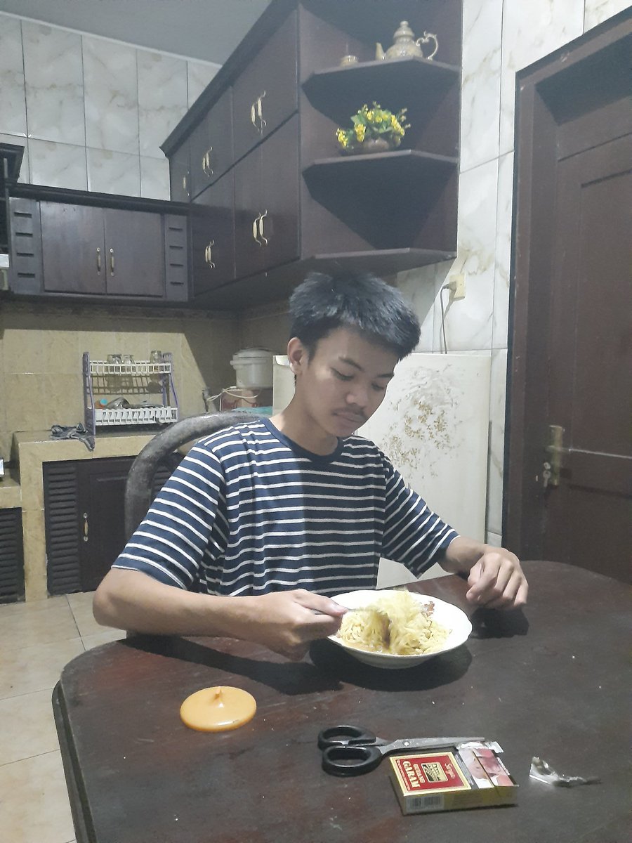 rizkyaandre tweet picture