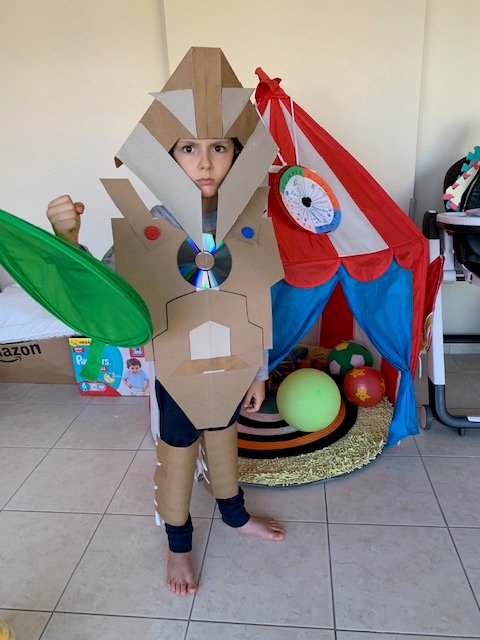 DBS_AstHead's tweet photo. What are you doing for the Taaleem Wellbeing Weekend? Aydin's been at it again, this time he built the Burj al Arab and a superhero suit out of junk cardboard! #BeginsAtDBS #ProudlyTaaleem #DBSTogether #Wellbeingweekend https://t.co/zfKaYum0lf
