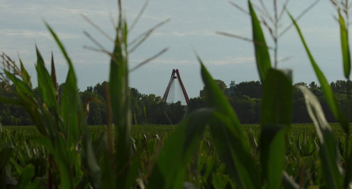 wondersoffilm's tweet photo. COLUMBUS (2017)
dir. Kogonada https://t.co/pAnEtlCn6R