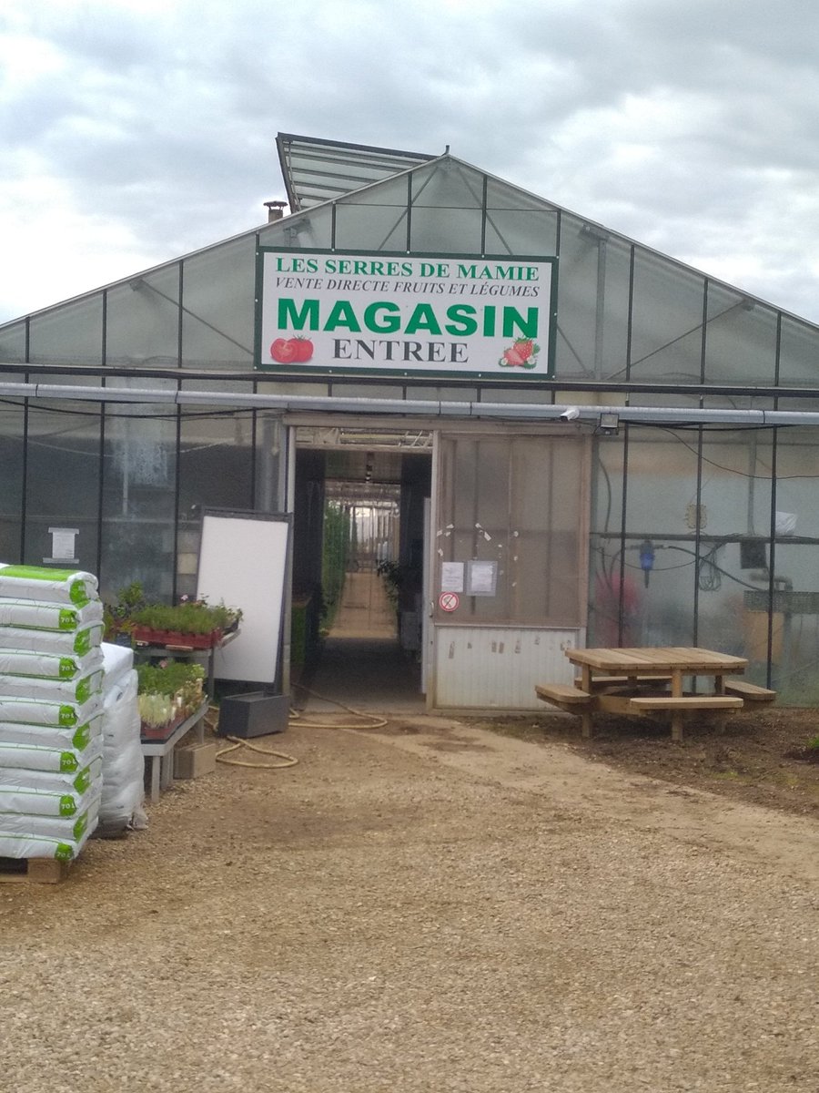 Vincenono's tweet photo. Les @EleveursBovins @Agri_53 présent à nouveau ce samedi aux #serresdemamie à @MairiedeBallain pour promouvoir la viande bovine de @lamayenne, #eleveurdemayenne #coeurdemayenne
#consommerlocal
@fdsea53 @JEUNESAGRI53 @Interbev_PdL @olivierrichefou @Shannon_Marini @rousseletsyl20 https://t.co/5LnVte0B4q