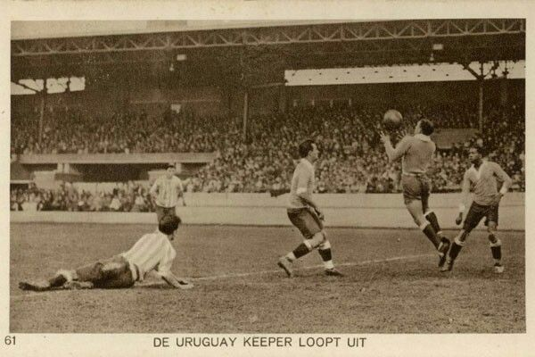 Antonio Ubilla on X: 13 junio 1928, estadio Olímpico, Amsterdam, final fútbol  Juegos Olímpicos, Uruguay 2 (Roberto Figueroa, Héctor Scarone) Argentina 1  (Luis Monti)  / X