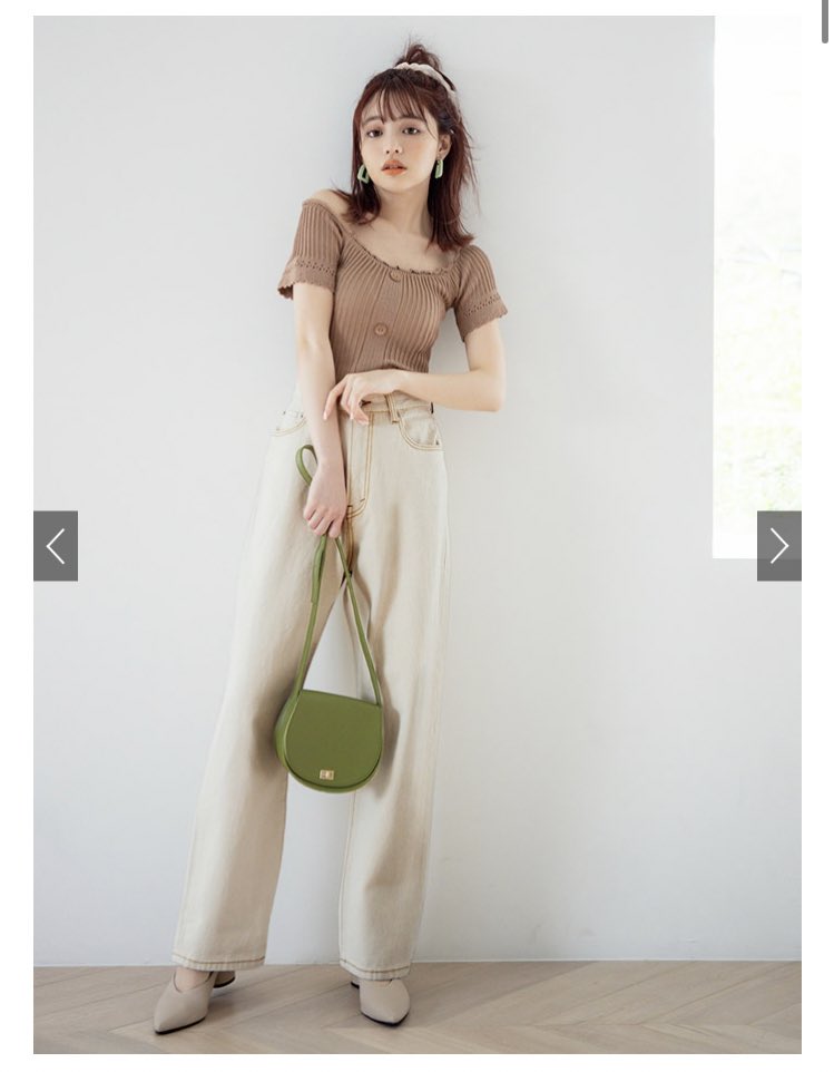 みんみん 骨格ストレートブルベ夏 骨格ストレートがgrlで買って当たりだったもの２つ パンツ 久々にgrlで合うデニム買えた このストレートパンツはちょうどいいサイズ感でスッキリ見える デザインも可愛い トップス 顔周りスッキリ 袖の長さ