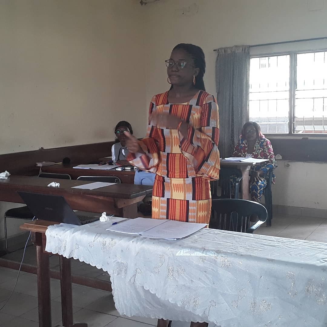 iucdouala's tweet photo. Soutenances BTS 2020: 1ere journée
Depuis ce matin, les soutenances se déroulent au campus principal de Logbessou dans le respect des mesures barrières contre la Covid-19.
Félicitations à tous les candidats et courage pour la suite.
#IUC #MINESUP #SEAS #ISTDI #ICIA #HND #BTS https://t.co/iELYpoEWfb