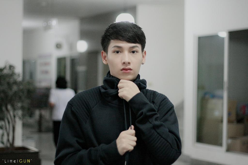 gun atthaphan in his black hoodie—  #gunatthaphan