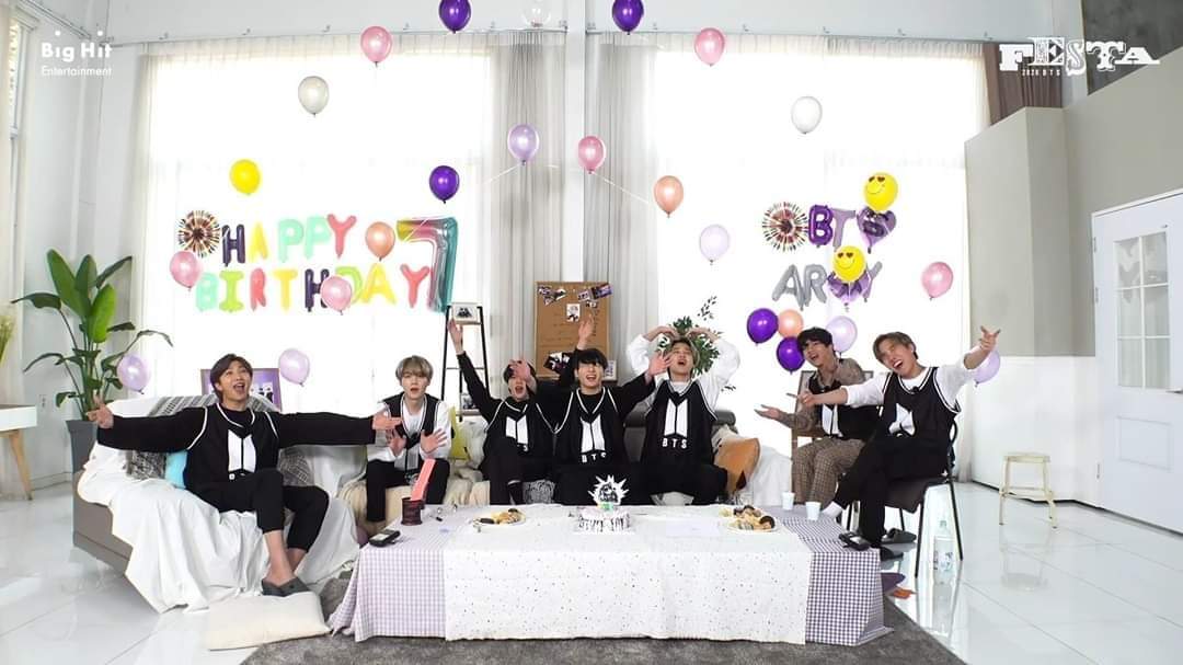 #BTSARMY #rm #jin #suga #jhope #jimin #v #jk #bts
#7yearsToEternityWithBTS 
Happy 7th anniversary to my seven anpanman thank you for all of the beautiful music you give us saranghae borahae!!!💜💜💜