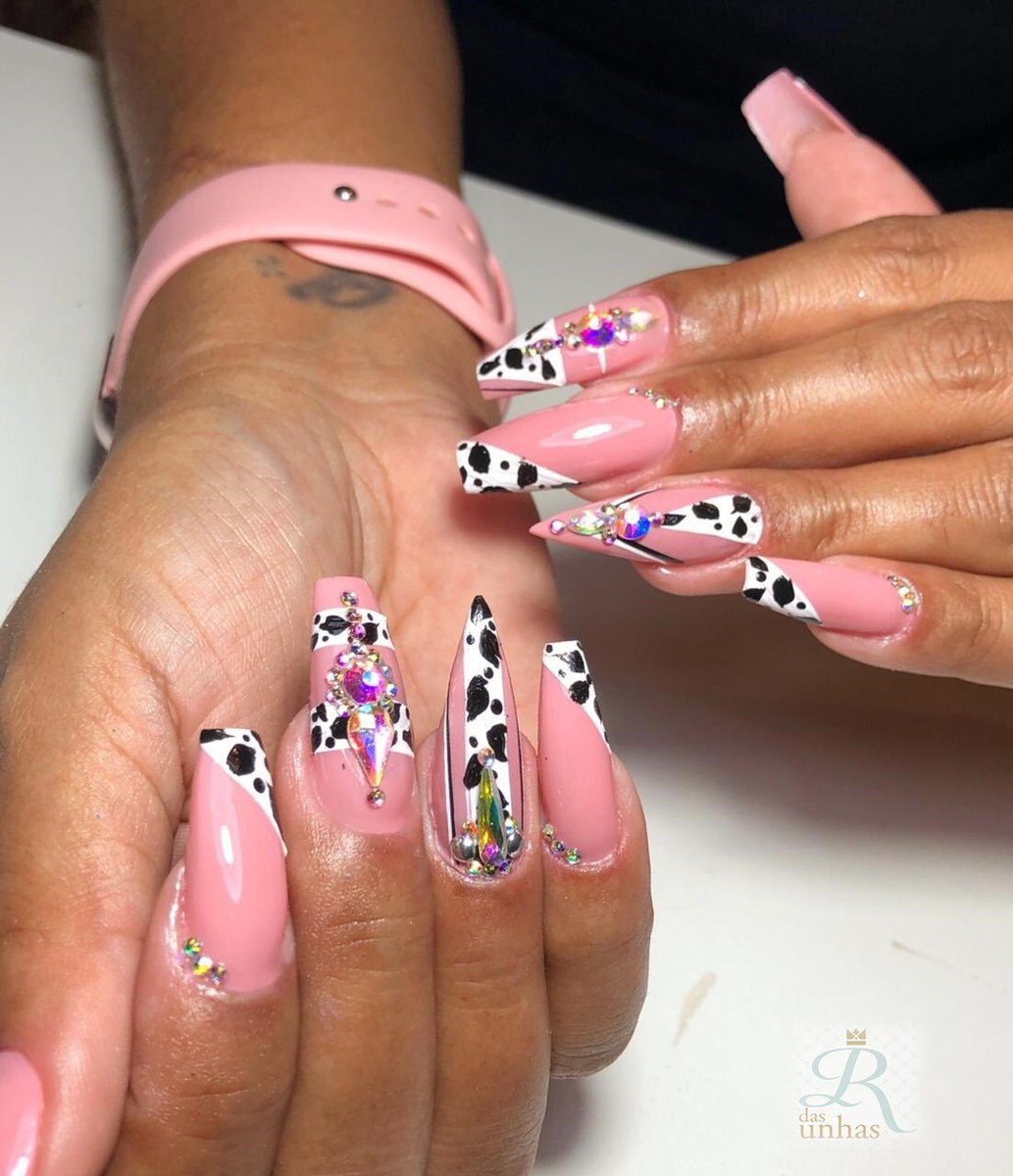 Vaquinha Nails a tendência do momento 🐄💅🏽

Custa 00,00 dar Rt ajudar o amigo divulgar o trabalho!!! ✨