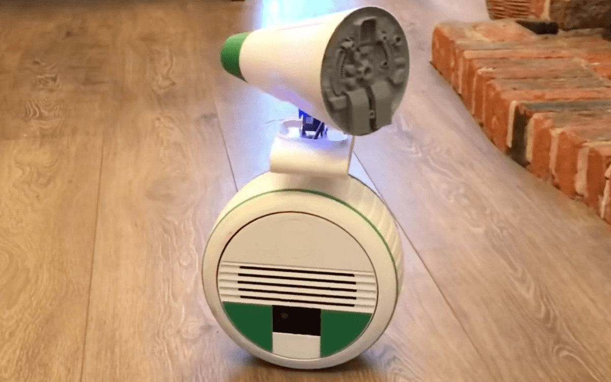 RobotShop's tweet photo. This YouTuber recreated the D-O droid from Star Wars: Episode 9 with Arduino https://t.co/hWdstN3jar @arduino #LynxmotionLSS #StarWars #DOdroid @mantisrobot https://t.co/EHzl0EHDjW
