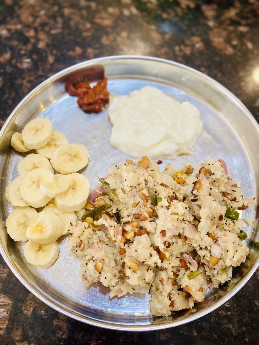SapnaKmd's tweet photo. Traditional #SouthIndian breakfast &amp; comfort food of childhood whipped up in <15 min for the whole family- thx @vahrehvah ! #MedTwitterChef #GrowingupDesi 🇮🇳 

https://t.co/IabZhQqIci https://t.co/cQJLTgaD1i