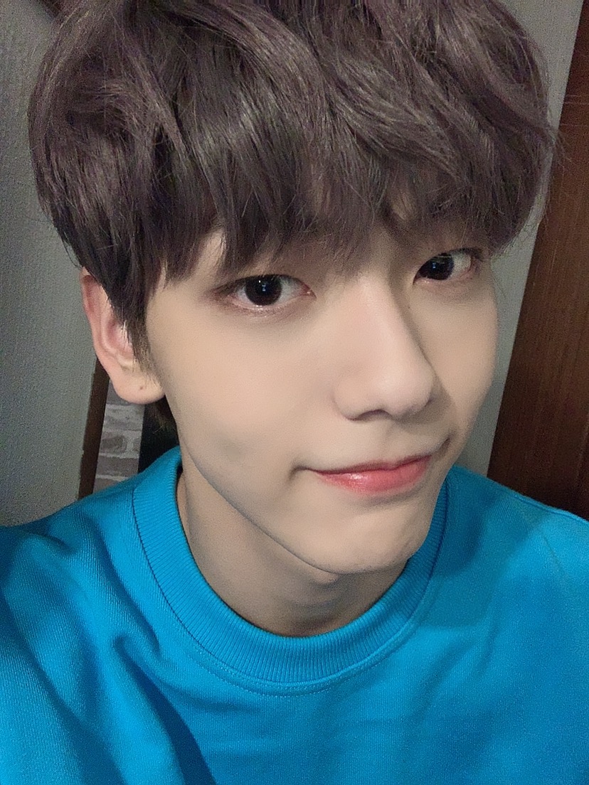 TXT_members tweet picture