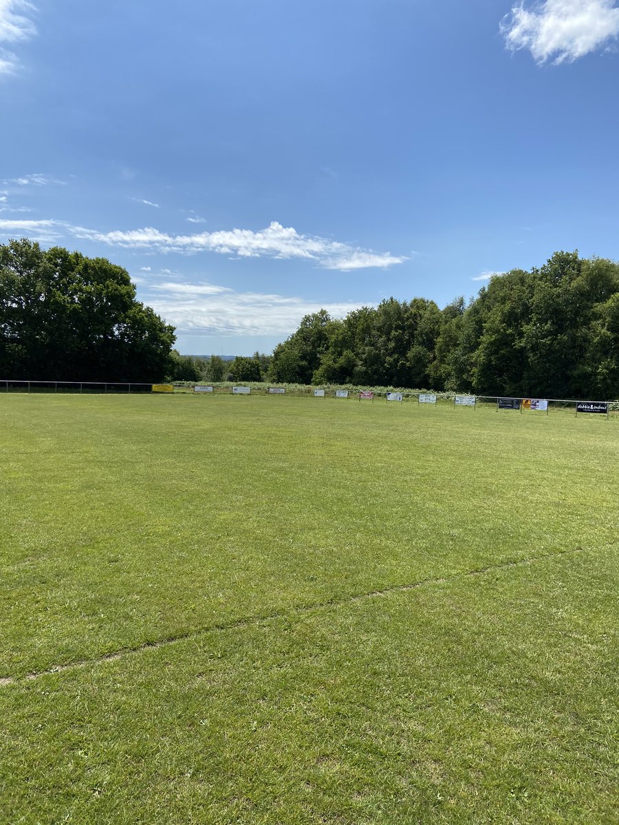 JARVISBROOKFC's tweet photo. More work taking place at the club today. Decorating, weeding, repairing the container and new signage going up. #volounteers #grassrootsfootball https://t.co/mAbjUQknPp