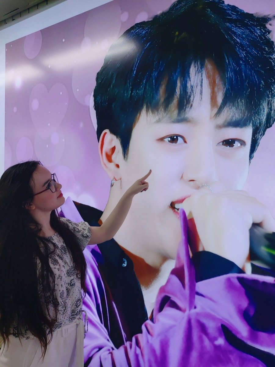 KelmLali's tweet photo. Birthday wishes from beautiful Babyz IYs to my artist❤
I am so thankful to them~♡
Thank You so much, I hope Daehyun will visit &amp; like it so much🥰
@with_BABYHYUN &amp; others on the banner~ such an amazing job, wow💕 #Daehyun #정대현 #Baby #IY 

.

@official_JDH93 https://t.co/2gu8I0YO4q