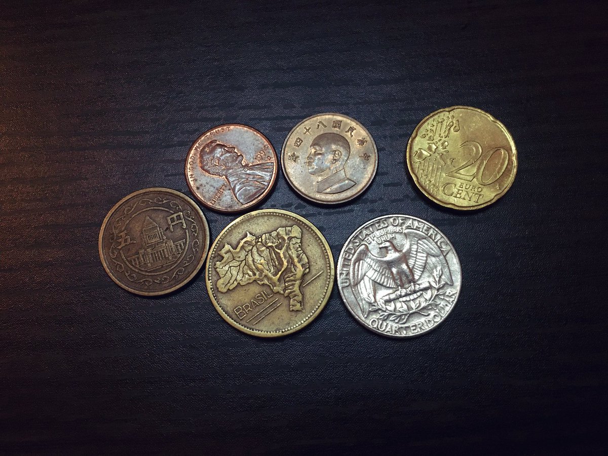 つくし ヒロアカ大好き 思ったより珍しい ものだらけ あまり詳しくないから 分からないけれど 昔のお金