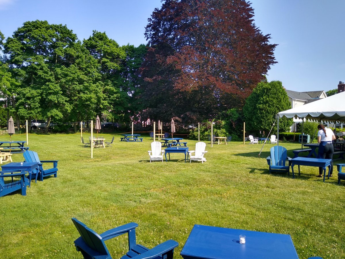 HeritageofS's tweet photo. Monday through Wednesday is the new Saturday! Since weekends are busy and might be booked up, come visit us during the week! The weather is perfect to enjoy our outdoor seating! https://t.co/18bAes74P2