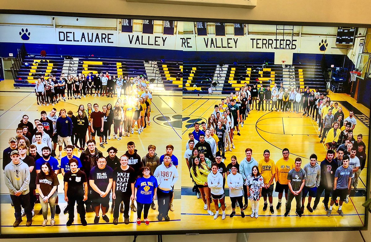 DvrhsA's tweet photo. Congratulations Del Val Class of 2020❣️ We wish you all things wonderful in life, love and along your journey. Help change the world for the better and always be kind. Blue and Gold forever in your hearts 💙💛 https://t.co/nGFMupSxcE