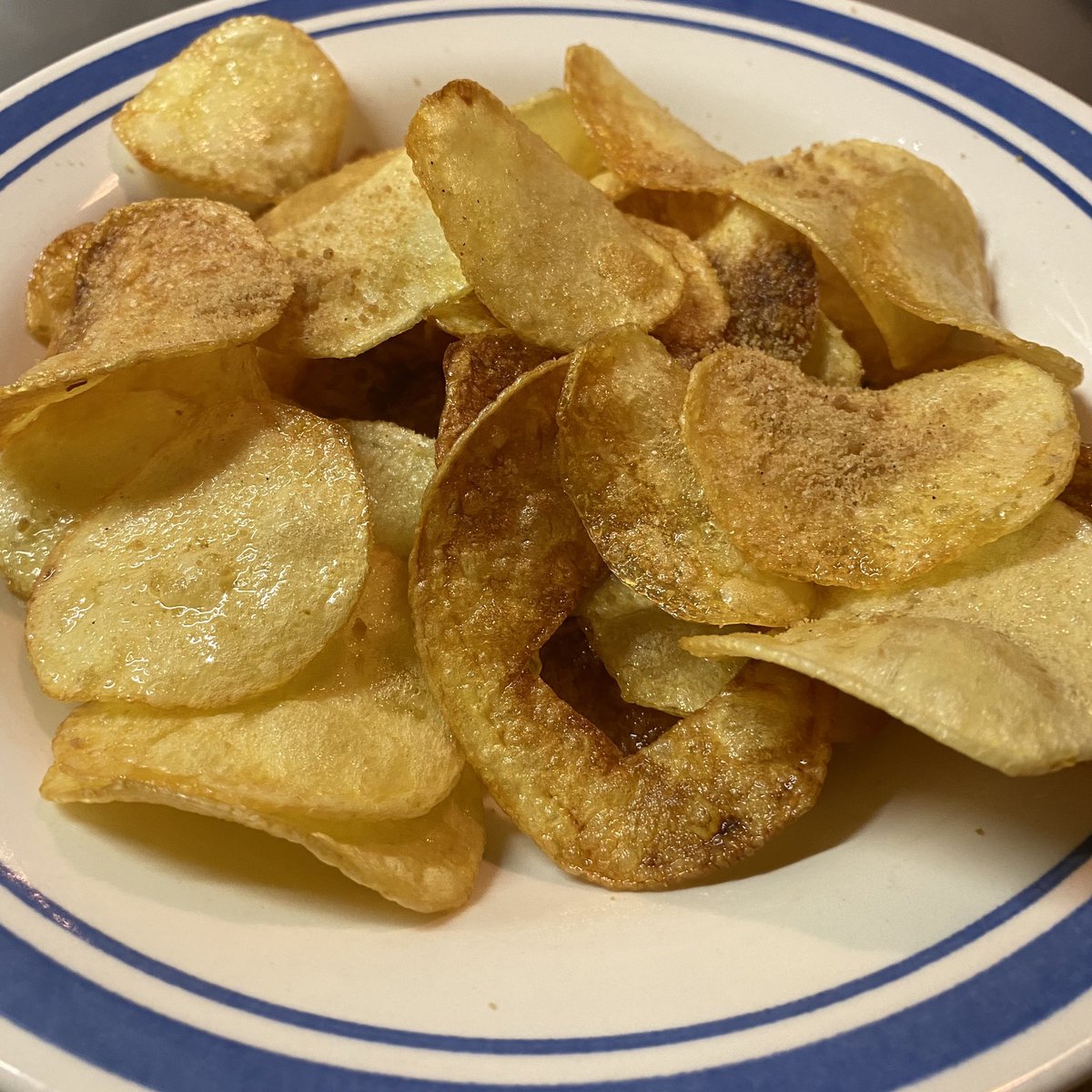 たかっし ฅ カルビーポテトチップスコンソメパンチ味を食べたくなったんだけど この時間からカルビーポテトチップスコンソメ パンチ味をコンビニに買いに行くのは面倒なので 自分でカルビーポテトチップスコンソメパンチ味を手作り