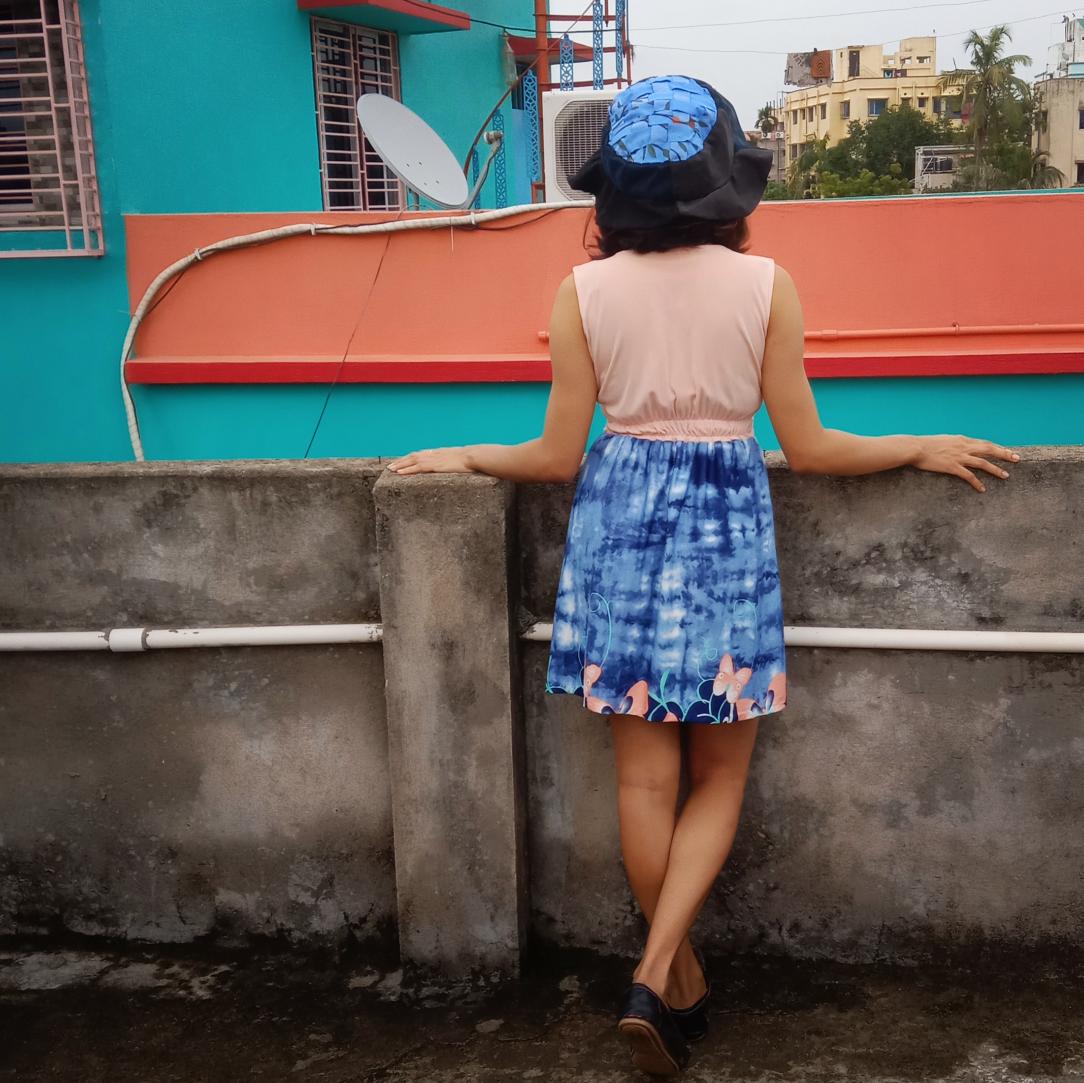 Sayantanic_'s tweet photo. @cbaruog Woven hat made by me.  🙈 https://t.co/5YfwBC2jbN