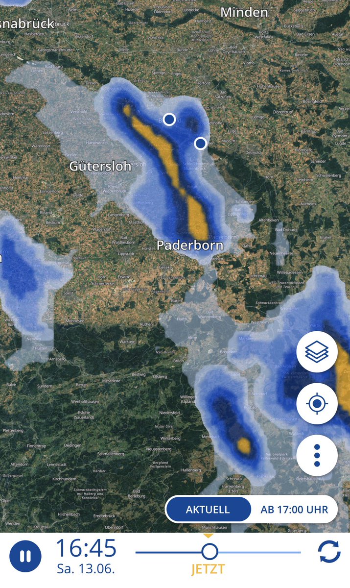 KloeppingMarcel's tweet photo. @wettercom erstklassige Prognose...  Bis gerade eben den Tag genossen &amp; am kühlen  #Kneippbecken in Oerlinghausen entspannt... @BielefeldJETZT @Kreis_Lippe @teutoburgerwald #wanderlust dann #Unwetter #Gewitter https://t.co/eloIYXNvTz