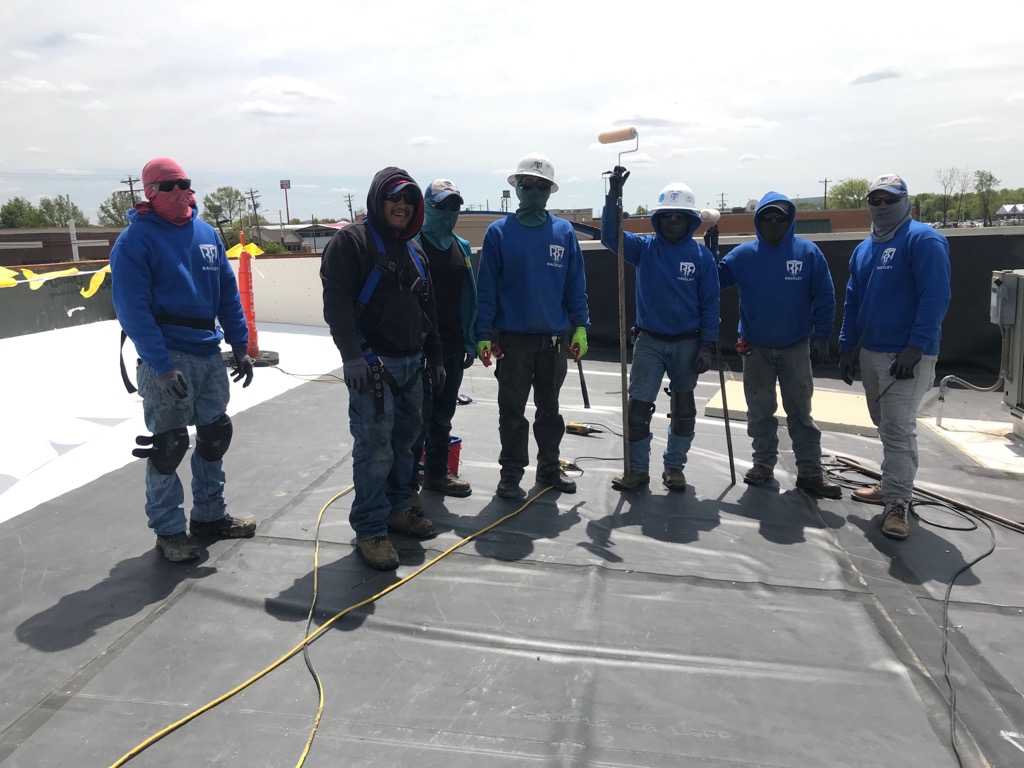 RoofContr's tweet photo. Calling all roofers! We want to see how you're working safely as the country continues to reopen amid the pandemic. Post your photos and selfies here. We'll start with this image from @RackleyRoofing. Your photo might even appear in our magazine! #roofing #staysafe https://t.co/oYfmvkkEV0