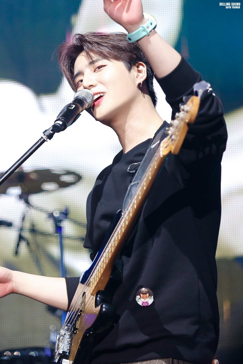 191221 The Present 
콘서트 가고싶어요,,,,ㅠㅠ
#DAY6 #데이식스 #영현 #영케이 #YoungK