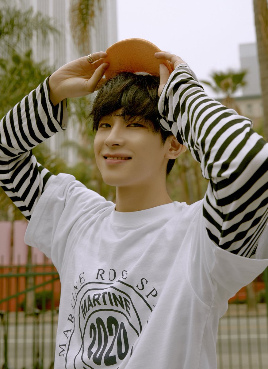 daily_wonsol's tweet photo. SEVENTEEN 7TH MINI ALBUM '헹가래[Heng:garæ]' Official Photo HANA 🌱

#SEVENTEEN #세븐틴 #헹가래 #Henggarae #원솔 #WONSOL #원우 #WONWOO #버논 #VERNON @pledis_17 https://t.co/5LMluZNXBn