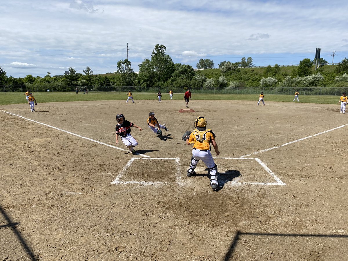 SportsIslandsOH's tweet photo. Perfect day for baseball! Over 100 teams from Ohio, Michigan, and Pennsylvania traveled in this weekend to Fabens Park @cityofhuron and @ShoresIslandsOH for the All-American Tournaments Erie County Slam. #lesisports #sportstourismstrong #lakeerielove https://t.co/fWG7FPAKjE