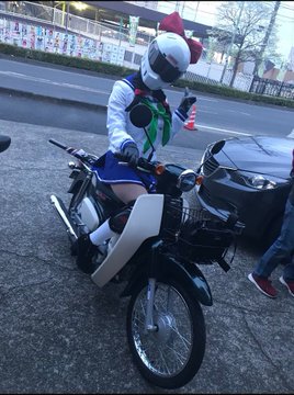 ばくおん 来夢先輩の正体とモデルを考察 乗っているバイクやヘルメットは 大人のためのエンターテイメントメディアbibi ビビ