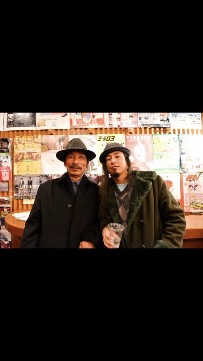 تويتر Shyoudog على تويتر 父の日 僕の苗字が福留と言いまして 18歳の時basiに フッ君 当時バシはフッ君と呼んでた ってトメとドメどっちなん と聞かれ疑問に思い親父に確認すると ワシもよう分からんねんなぁ ドメで行こか と言われました あの