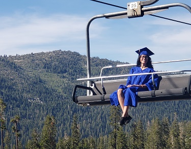 Special graduation ceremony on top of the mountain for the #Classof2020 at <a href="/SouthTahoeHS/">STHS</a>. Ski lift ride, fabulous photos &amp; fun for the #SouthLakeTahoe students. Kudos to <a href="/Sierra_at_Tahoe/">Sierra-at-Tahoe</a> and #JohnRice. #MtTallacHigh <a href="/CHPSouthLake/">CHP South Lake Tahoe</a> <a href="/ElDoradoSheriff/">El Dorado Sheriff</a> southtahoenow.com/story/06/20/20…
