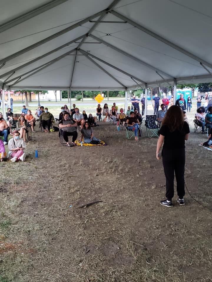 2020 has been tough in so many ways. Was nice to watch some live comedy for the first time all year outside in a social distance environment! 

Thanks to <a href="/ShayCaresInfo/">Shay Cares</a> for all they are doing in the community and for an evening of laughs last night.