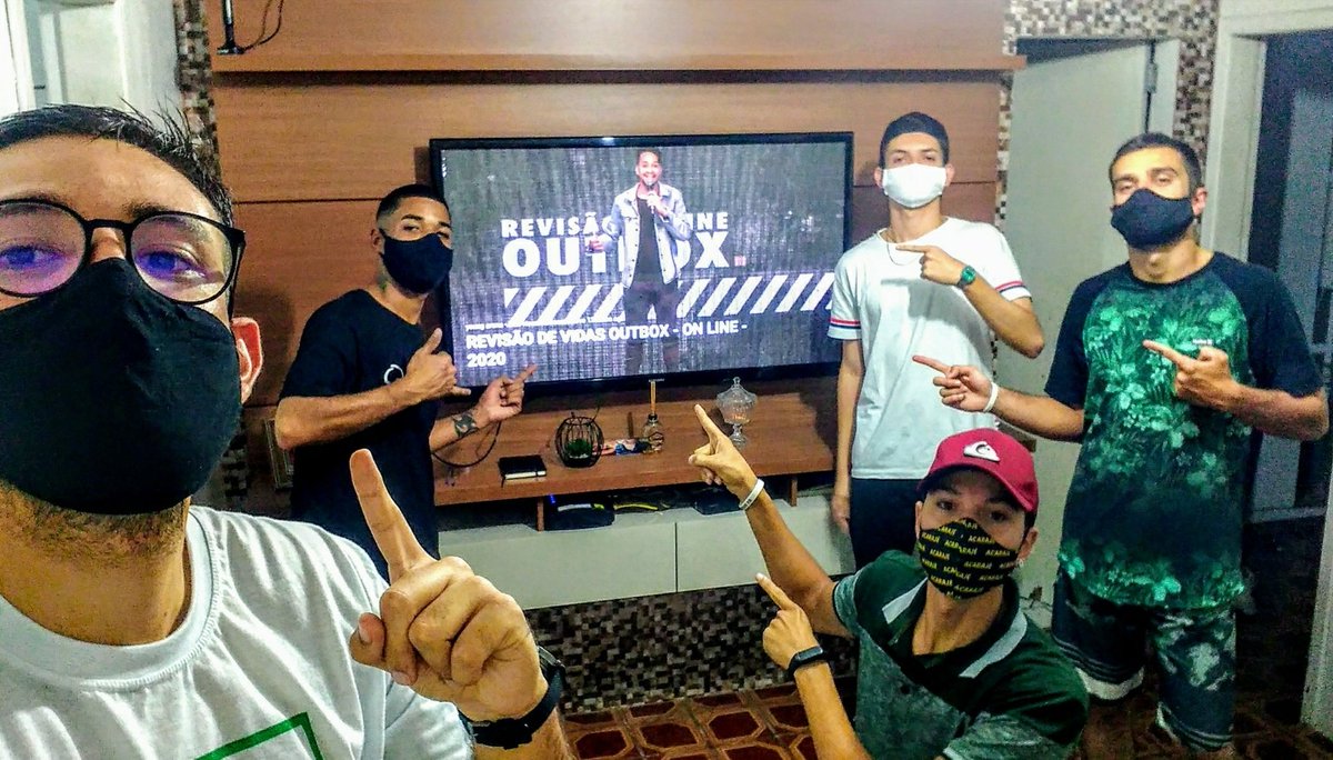 duduedhu's tweet image. REVISÃO DE VIDAS #OUTBOX 

Mais um dia que Deus mostra o quanto vale a pena servir o Reino. 

Mais um dos meus irmãos no revisão #EueminhaCasa