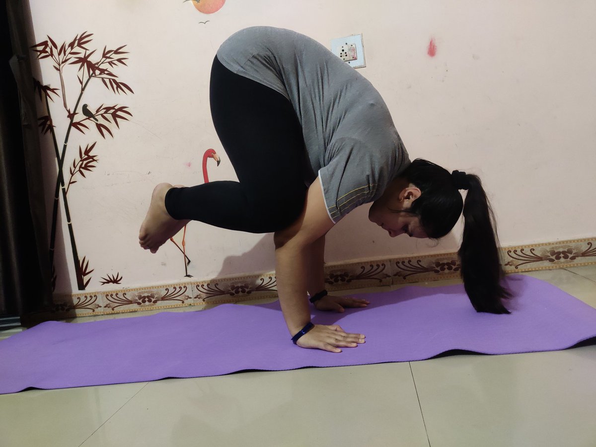 RupaSingh9's tweet photo. #20MinutesOfRunning
#20MOR
#IndoorWalking
#30Days20MinutesWalkingDay21
My first ever 5km run walk done and this run dedicated to my Papa, Happy father's day Papa.
Happy International Yoga Day to all. Keep moving, be healthy π https://t.co/4XsDN6OHc5