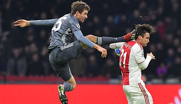 Bayern players as Bundesliga Logo a thread: