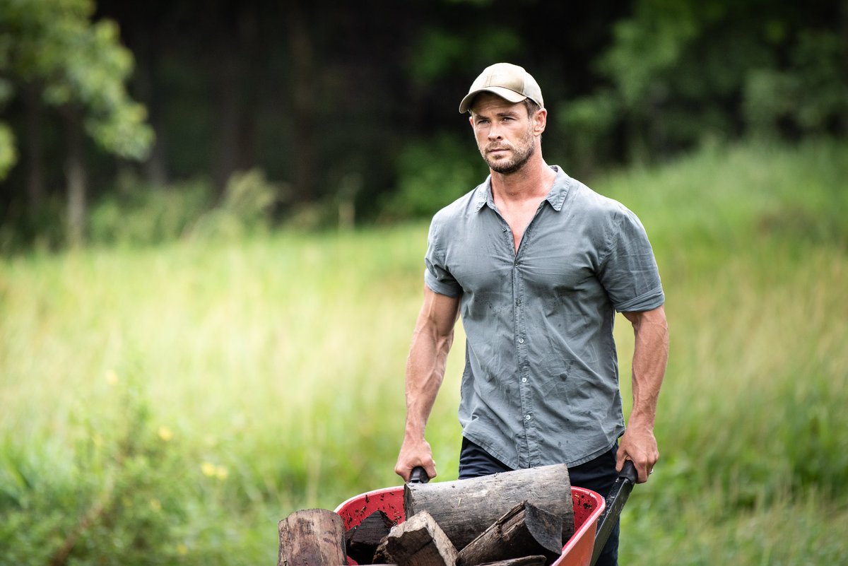 Chris Hemsworth Fan على تويتر Hq New Photo Of Chrishemsworth For Swisse Wellness Thequestcontinues Swissewellness