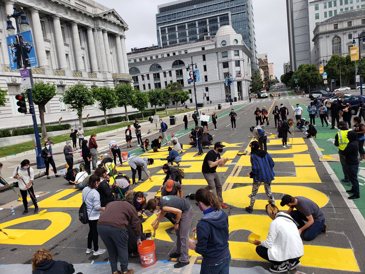 RTBayArea's tweet photo. SF City Hall looking much better today. #DefundThePolice #sfprotests #JusticeForGeorgeFloyd https://t.co/iqXtjT5Smp