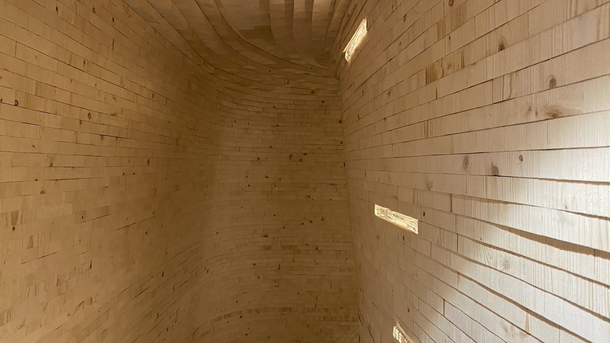 geirelgvin's tweet image. Thank you for making the most beautiful room in Oslo! @ktmpaterson @KnutSkansen @annebeatehovind @MargaretAtwood #futurelibrary #cathedralthinking #oslove #oslo @LundHagem #atelieroslo @RaymondJohansen @rinamariann @Trinesg