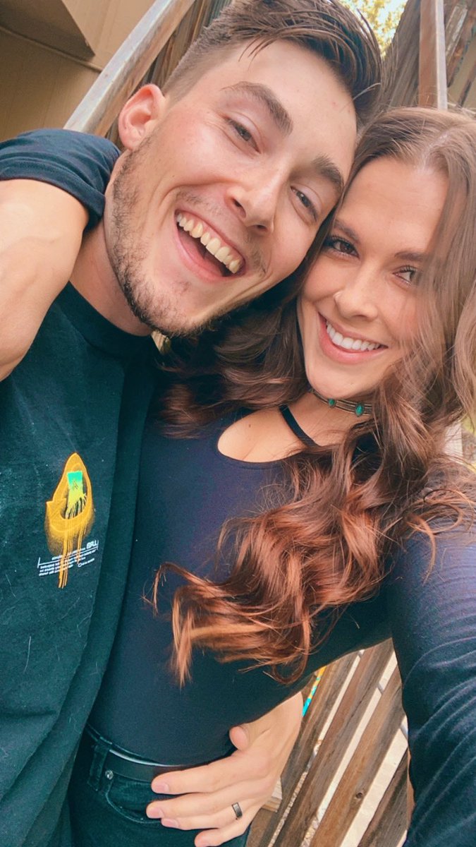 hannaaajordan's tweet photo. Hi Twitter, here’s my handsome bf &amp; I 🤩🥰😜 https://t.co/qrIqXKXbwo