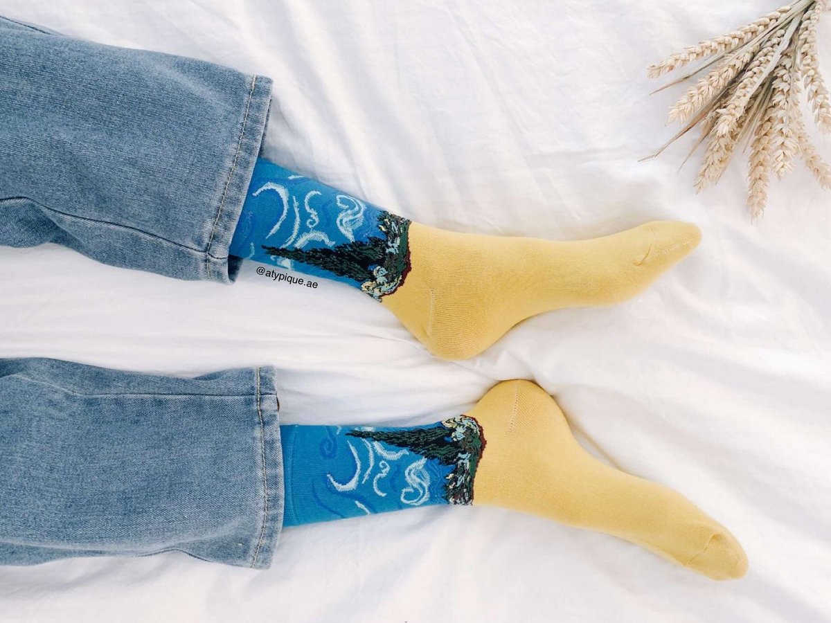 atypique tweet media