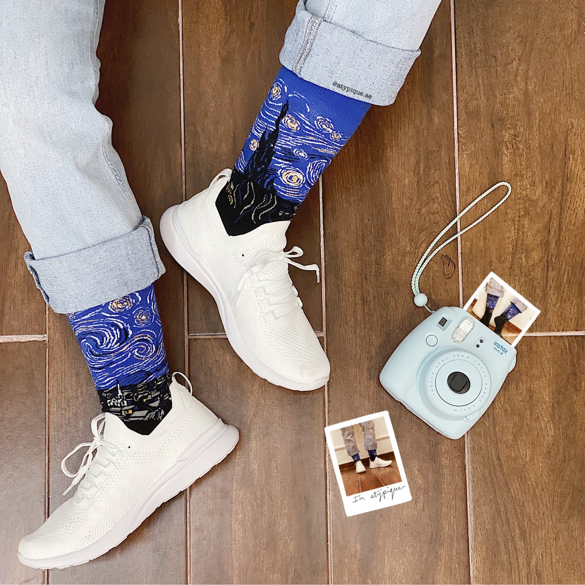 atypique tweet media