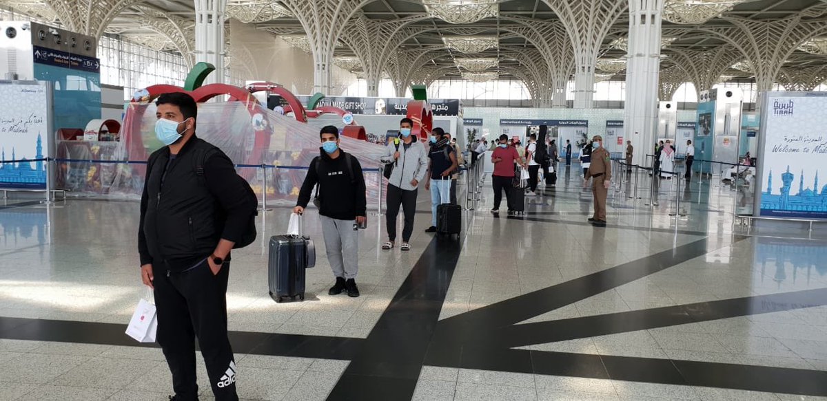 وفيتم وكفيتم..
كل الشكر والتقدير لمنسوبي فرع #وزارة_السياحة بمنطقة #المدينة_المنورة
وندعو الجميع لإتباع التعليمات الصحية والأمنية.
#نعود_بحذر