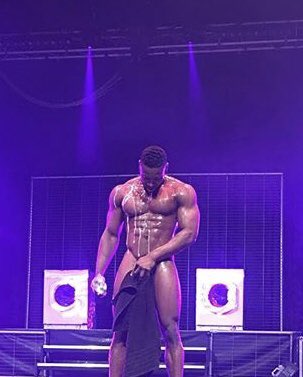 What’s good ??
https://t.co/zuvvZdt8aF

@musclemenonly @Sexyfamousmen @BlkStrippers @African_Bamboo @STRIPLOVE1