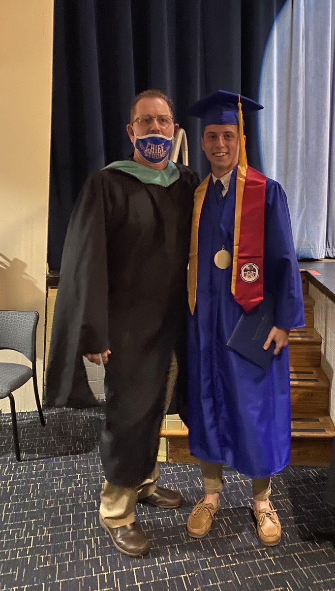 5bostonfans's tweet photo. It will be difficult not returning to this place. Thank you for the best graduation that this class could have received. @mgeorgevb @MsMeghanTimlin @KHS_Chiefs @KempsAcademy @WaterboyBrad @SarahRoutsis @MrsALHouchins https://t.co/Xmv1QdHaeu