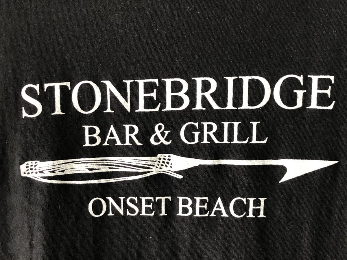 BobSimone's tweet photo. Real estate can be fun when you mix busienss with pleasure. After exploring a new listing in #WarehamMA, we stopped for drinks, food, ice cream and a walk on the beach in #OnsetMA. #LoveMyJob #HelpingFamilies #SummerRealEstate #BetterLivingRE https://t.co/yDUBLYctPg https://t.co/a1HXlImJni