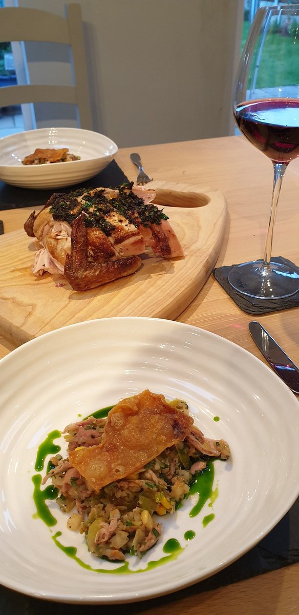 M_Cake82's tweet photo. Lucky enough to do the real thing last year so replicating it at home was a little daunting ... think we did it justice @adschef. The matched wines from @gusbourne were a delight! Almost forgot we have to get up with a 21 mth old whirlwind https://t.co/mmAI3AU2Eq