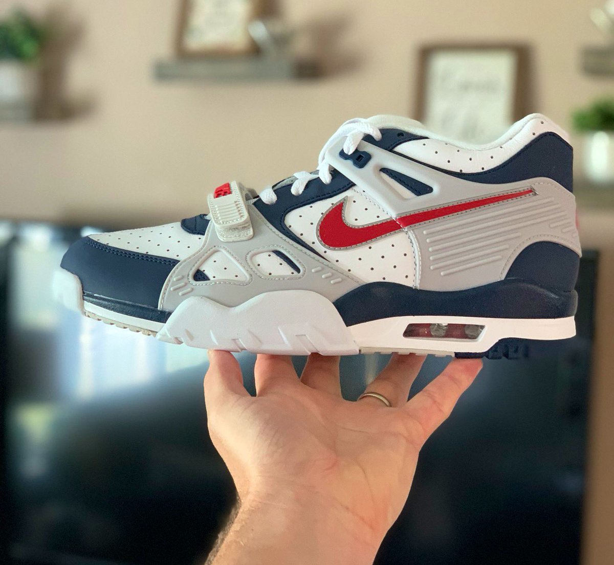 air trainer 3 midnight navy