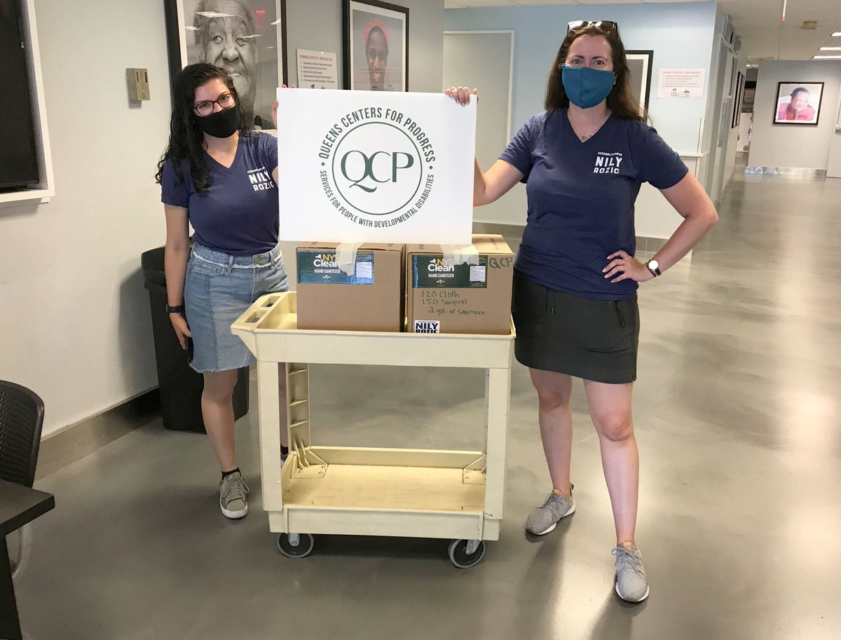 QueensCP's tweet photo. @QueensCP was so happy to see Assemblywoman
@nily and Legislative Director @HudyRosenberg stop by the office this week with another generous donation of PPE.
#QueensCP #QCP70 #QCPStrong https://t.co/APp7I192eA