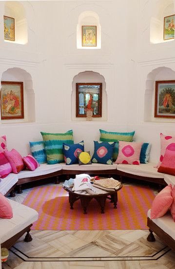 sunshyne_intl's tweet photo. Uber Cool My Zones!! Chic’n’Cosy Personal Hangout’s!!! #cosy #myspace #cool #lowerseating #windowside #hangout #private #sunshyneinternational #conceptstoreality #bengaluru #contemporaryinterior #interiordecoration #interiordecorators #interiordecor #contemporaryinterior https://t.co/q3tYuG4moT