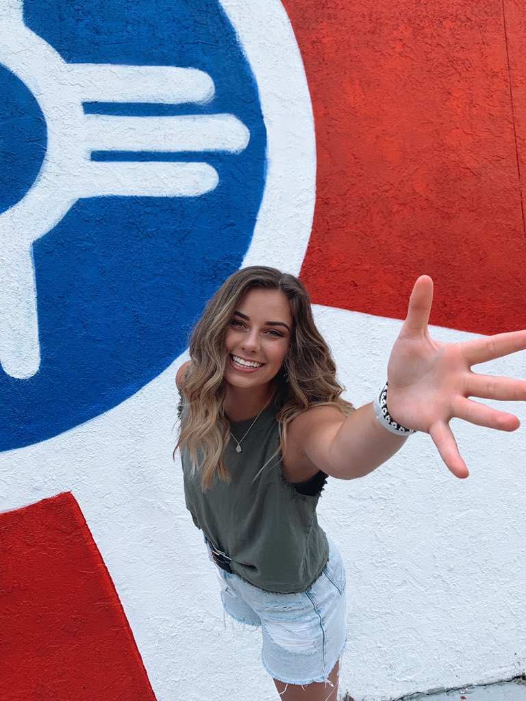 JadeBurroughs3's tweet photo. instagram saw a few of these first, but twitter gets the rest (-: i’m ready to be back in my happy place 🤍 https://t.co/9XMDy0b5aW