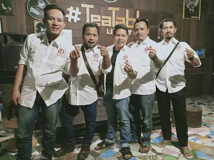 KutimPospera's tweet photo. HBD Pak Jokowi, Sehat Selalu. 
Salam Sehat dari Kutai Timur Kaltim.
@jokowi @albert_andris https://t.co/0S7oz0dEGb