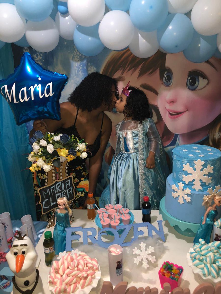 natielekarolina's tweet photo. Gratidão 😭🙏
Tudo Lindo do geitinho que eu queria, cada detalhe 💕
#Mariafaz3 👸👏 https://t.co/Qx5fYrlua2